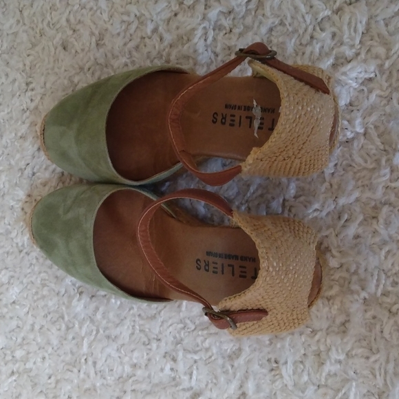 Ateliers Made In Spain Espadrilles Shoes. - Picture 3 of 9